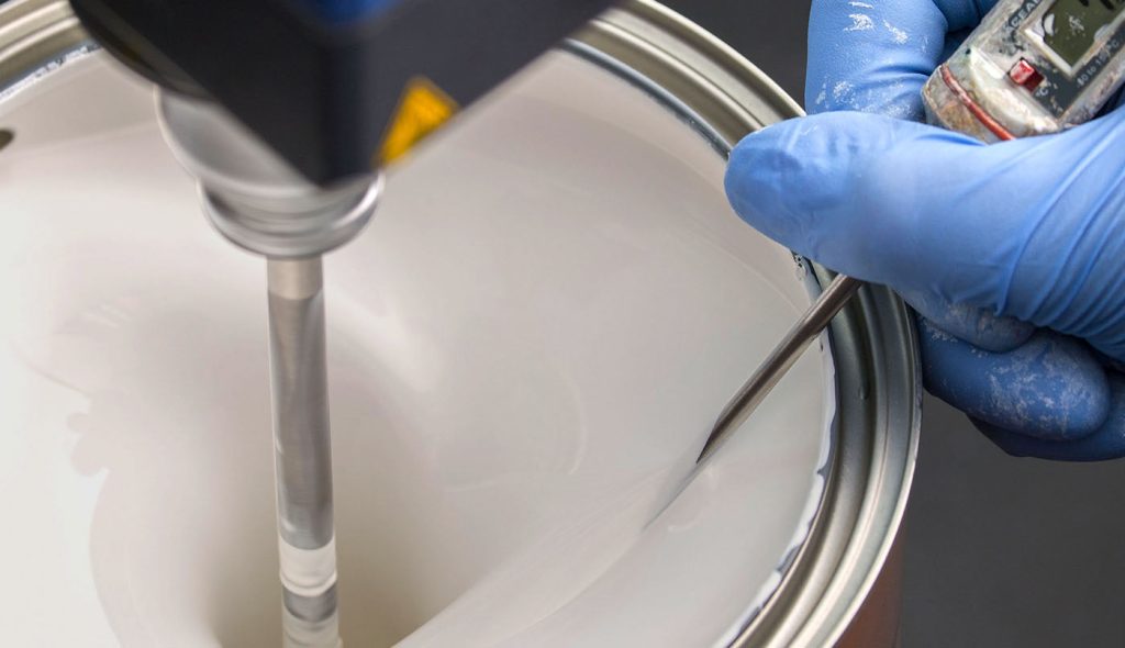 ¿Cuál es el rendimiento de la pintura por metro cuadrado?